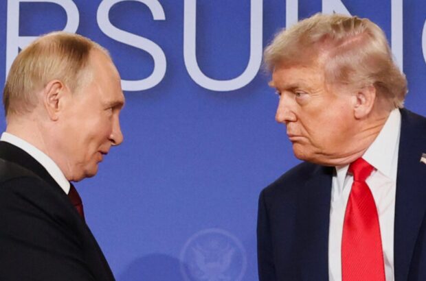 Секрети з принтера: документи про переговори Трампа і путіна потрапили стороннім