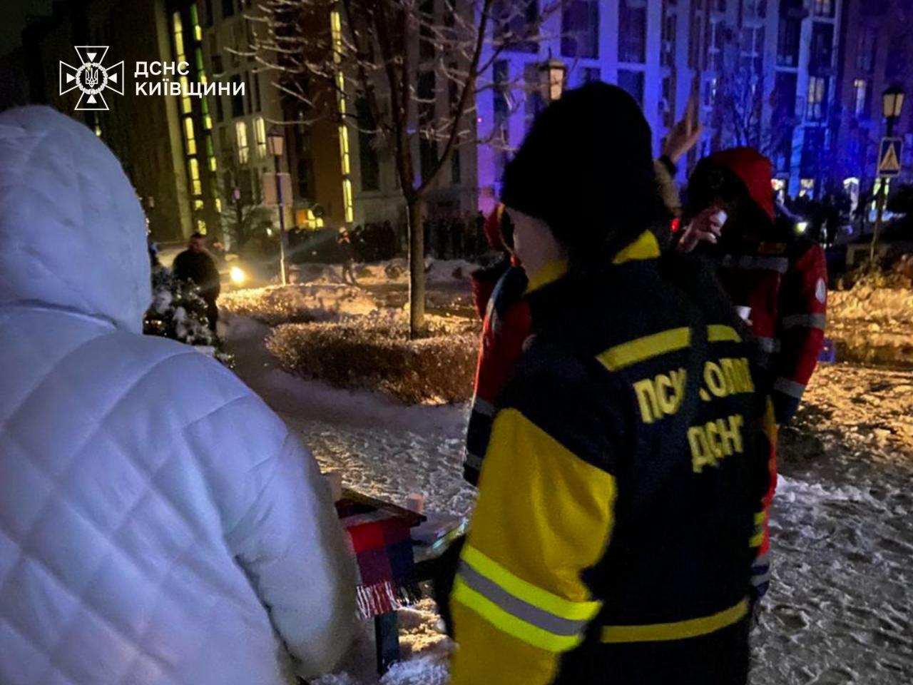 Двое погибших, четверо пострадавших: россияне атаковали Киевщину ночью