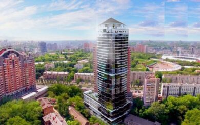 Пожар на средних этажах ЖК Jack House в Киеве (видео)