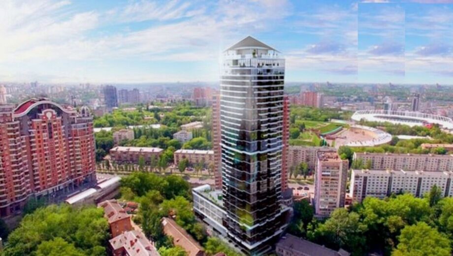 Пожар на средних этажах ЖК Jack House в Киеве (видео)