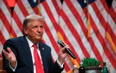 Трамп пригрозил странам БРИКС, если они создадут новую валюту для замены доллара