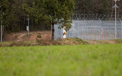 Балтійська лінія оборони: Литва перекриває дороги на межі з рф та білоруссю