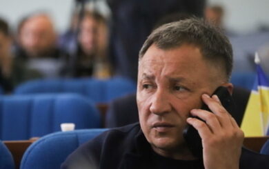 Депутатка ”була в туалеті”, а голосував колега: у Житомирській міськраді стався гучний скандал