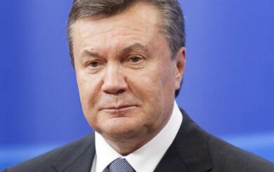 »Легитимного» экспрезидента Украины Виктора Януковича приговорили к 15 годам тюрьмы