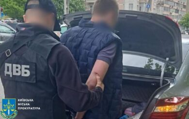 Двічі на одній схемі: киянина знову спіймали за незаконний ”порятунок” ухилянтів від армії
