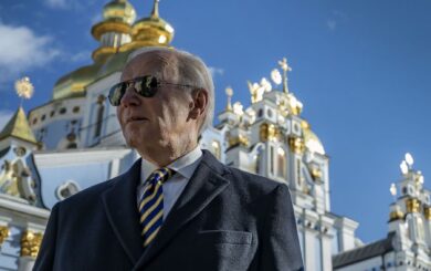 Джо Байден снова заболел COVID-19