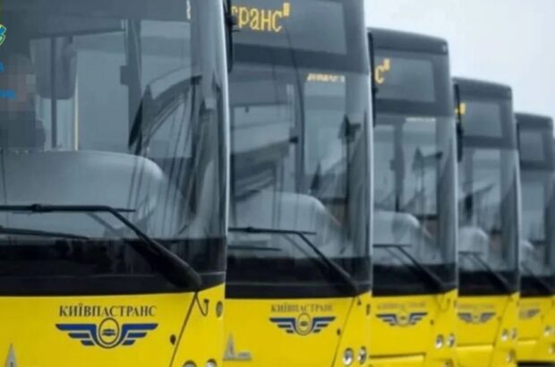 На левом берегу Киева остановили электротранспорт: вместо него курсируют автобусы