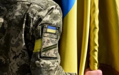 С 1 июня меняются правила для военных, пенсионеров, работников и выпускников: что важно знать