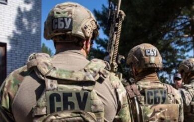 Добровільно воювали на боці росіян та обстрілювали позиції ЗСУ: СБУ повідомила про підозру зрадникам