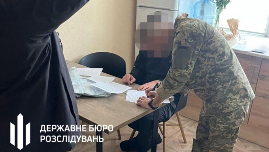 В Киеве суд рассмотрит дело главы ВЛК, который за $2000 переводил военных с фронта в тыл