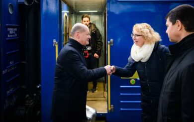 Олаф Шольц впервые за два с половиной года посетил Киев с неанонсированным визитом