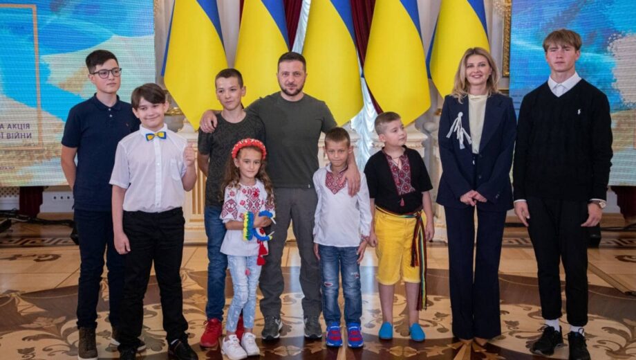 Президент Зеленський зберігає рівень довіри 52%, — КМІС