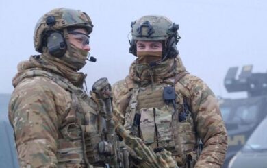 У Новосибірську спалили обласне управління ФСБ