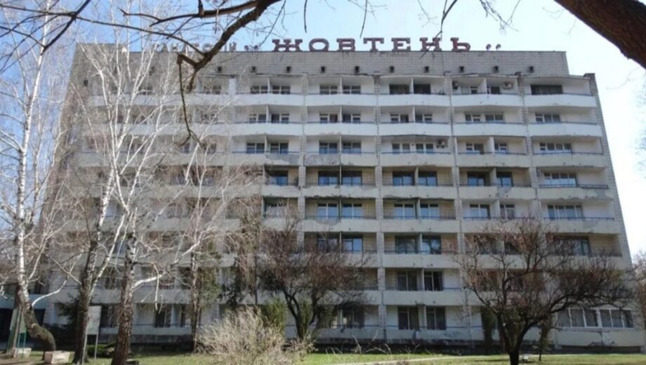 Санаторий под прицелом: кто и зачем воюет за »Октябрь» в Конче-Заспе