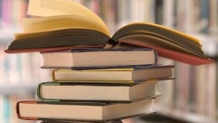 Чи зникнуть книжки російською з українських полиць: відповідь уряду