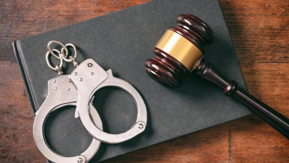Спецпрокуратури викрили схеми з ”бойовими” виплатами — 34 млн грн збитків, десятки підозр і затримань