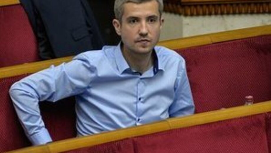 Нардеп від ”Голосу” Володимир Цабаль склав мандат: його місце може зайняти Микола Давидюк