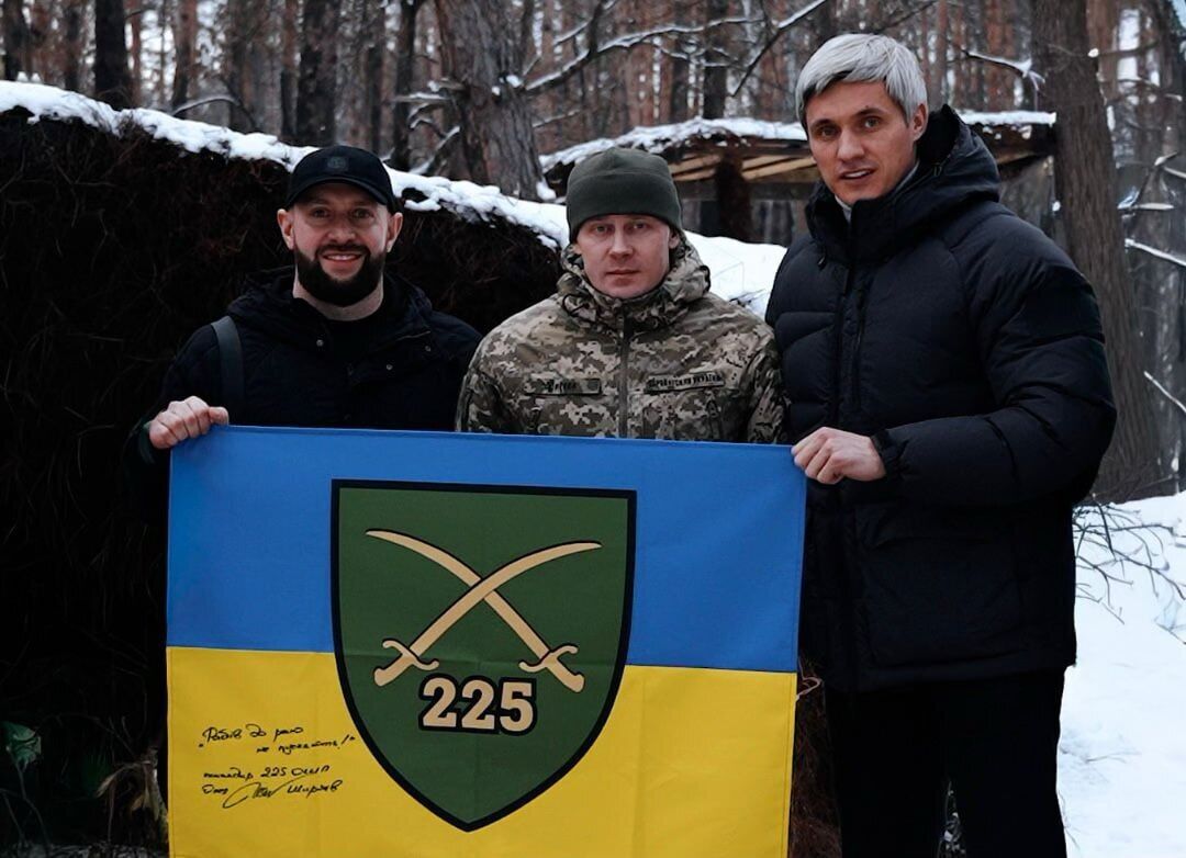 Фонд ''Надія'' передав військовим усе необхідне