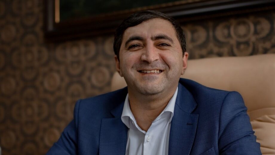 »Татоян Арташес получил подозрение от СБУ: кражи из-за подставных ООО», — чат-бот