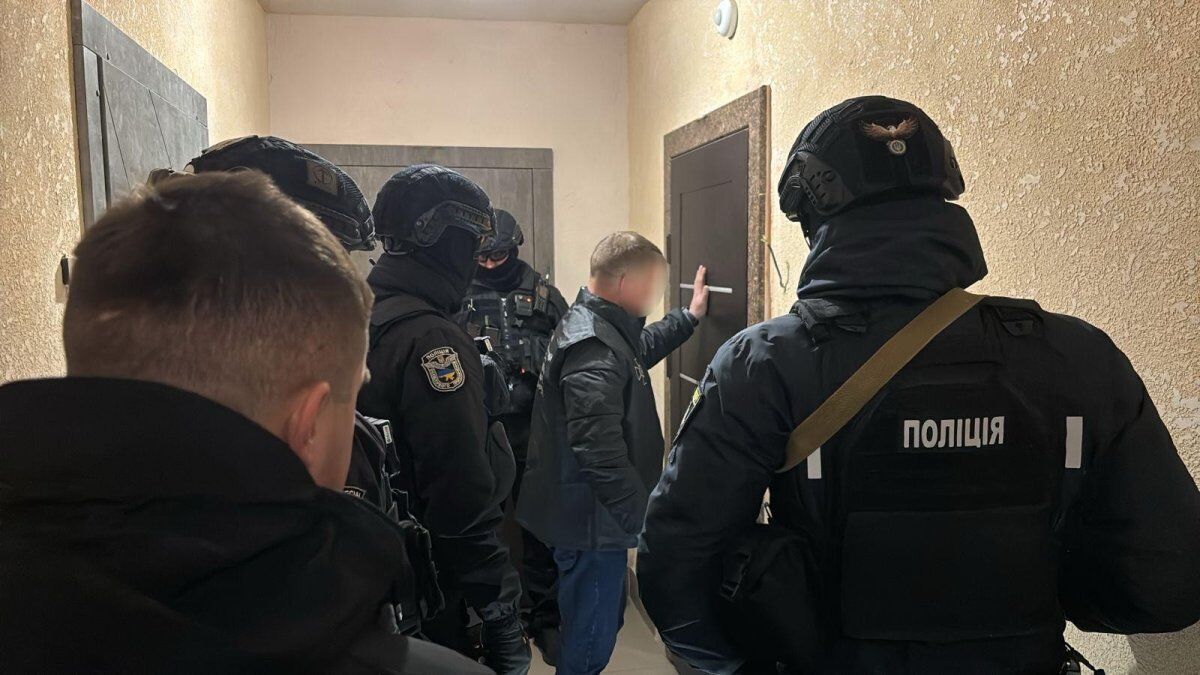 ''Услуги'' за тысячи долларов: пограничники разоблачили новые схемы переправки через границу