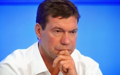 Суд стягнув у державу землю та нерухомість екснардепа Царьова