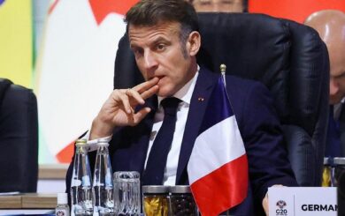 Макрон заявил, что идет из политики: какие последствия будут для Украины