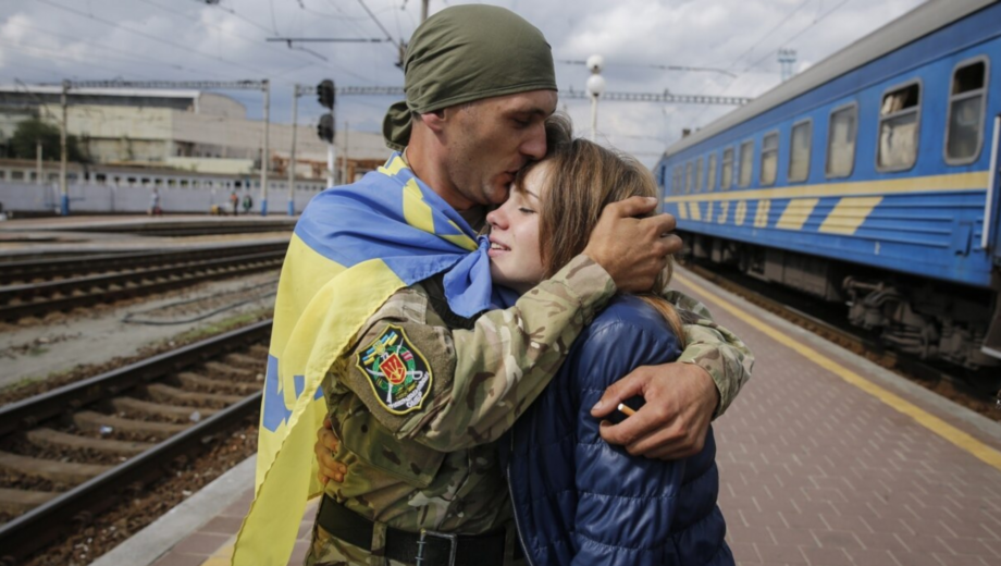 Женщин из семей военных приглашают присоединиться к проекту »Плюс-Плюс»