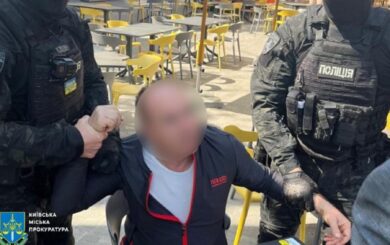 170 тыс. за »бронь и должность»: в Киеве задержали мошенника, прикрывавшегося связями в МО и полиции