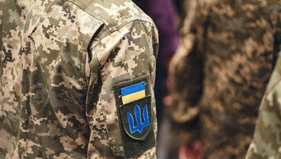 Нападение на ТЦК в Калуше: трое военнообязанных скрылись