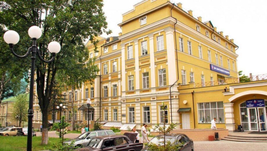 Центр детской кардиологии и кардиохирургии Украины оказался под угрозой: медики и пациенты обратились к власти