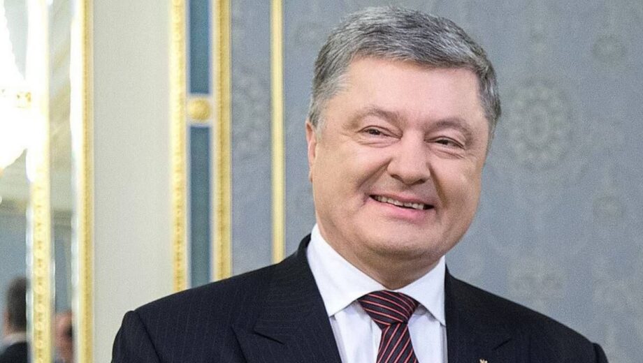 Медіа розкрили, як Порошенко заробляє кошти на благодійність
