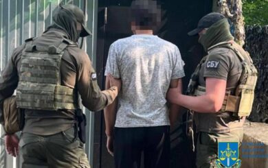 Работал на ФСБ: подполковник запаса пытался вербовать военных на Сумщине.