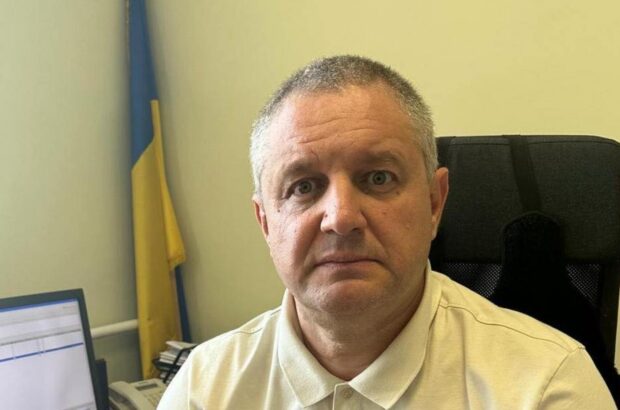 Дома, земля и сотни тысяч наличными: что задекларировал руководитель Сервисного центра МВД в Калуше