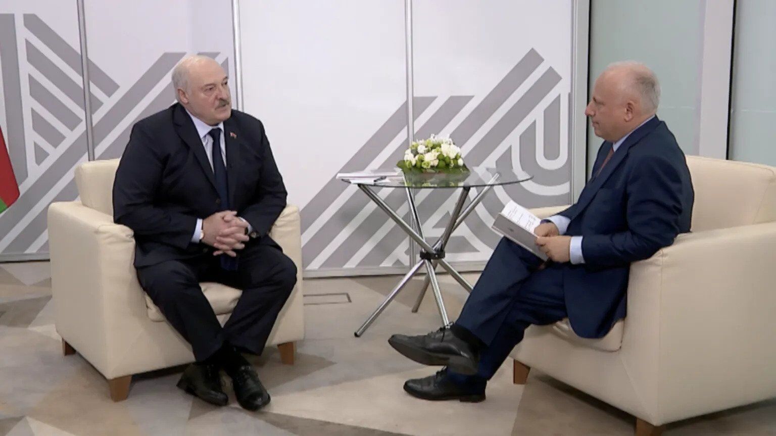 Олександр Лукашенко на інтервʼю