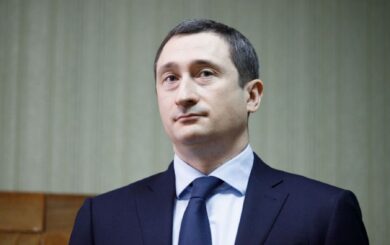 Чернышов не вернулся, а его команда под арестом: совпадение или бегство?