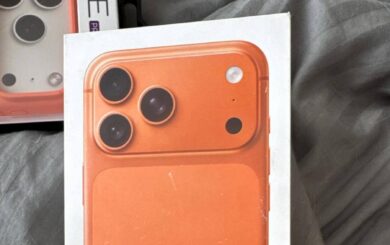 Заказала iPhone 17 Pro Max в »Comfy» – получила муляж: магазин якобы отказал в помощи