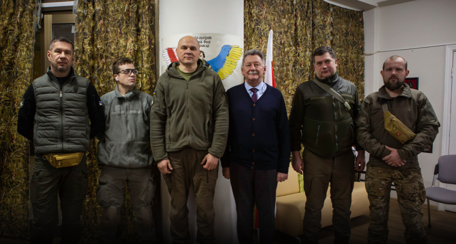 Новопризначений посол з питань Білорусі Ігор Кизима зустрівся із Полком Кастуся Калиновського