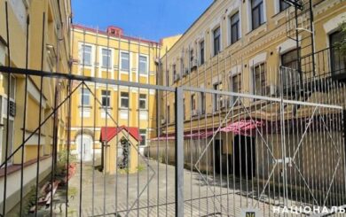 Государственный регистратор под судом за незаконную регистрацию имущества