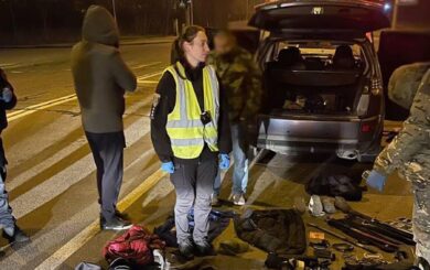У Києві порушники кинули бойову гранату у поліцейських під час затримання