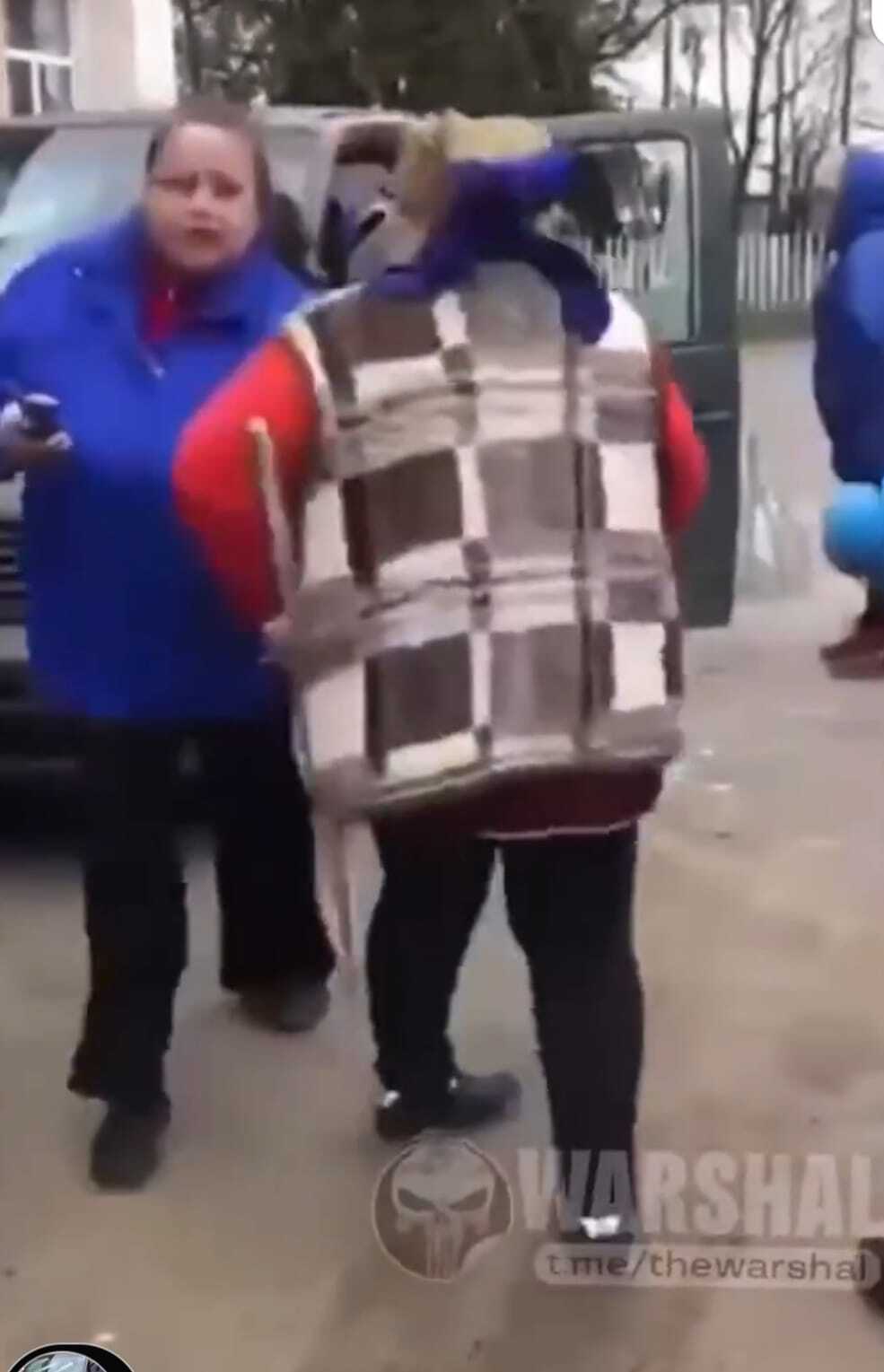 В суде Хмельницкого будут рассматривать факт мелкого хулиганства женщины во время конфликта с военными