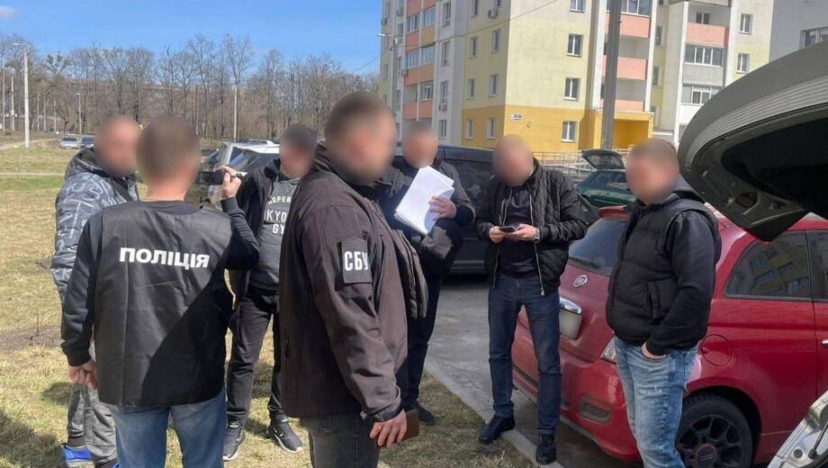 Присвоил почти 3 млн грн на ремонте дорог: в Закарпатье сообщили о подозрении директору предприятия