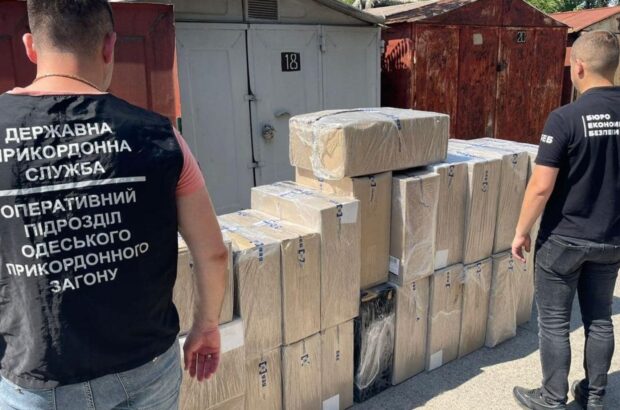 Детективы БЭБ в Одесской области разоблачили схему незаконного распространения сигарет