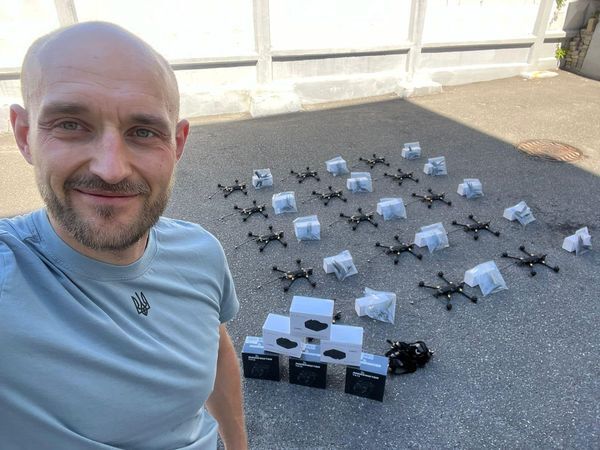 ''Дроны как патроны'': БФ ''Батальон Волонтер'' передал очередную партию FPV на Харьковское направление (фото)