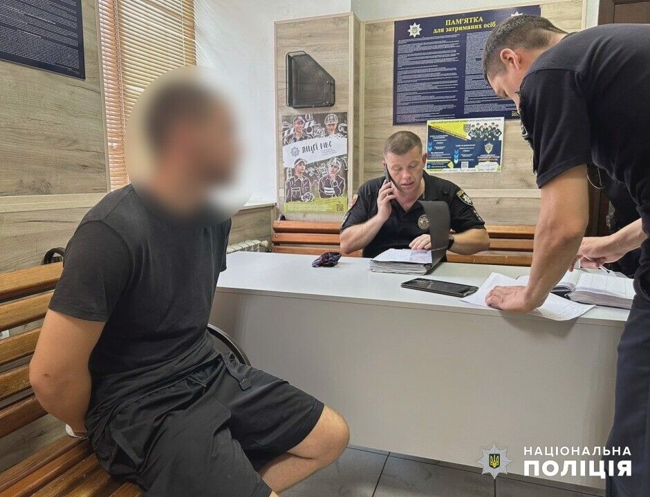 На одесском ''Привозе'' произошла стрельба, когда мужчину задержали представители ТЦК