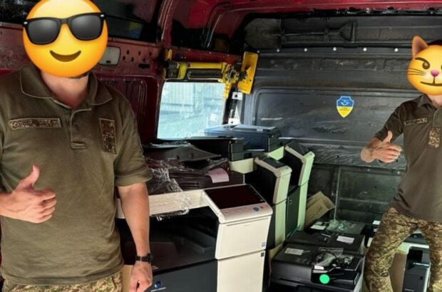 Команда БФ ”Батальйон Волонтер” передала багатофункціональні пристрої спецпризначенцям з ”Омеги”