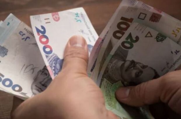 Пенсії восени 2025: хто отримає надбавки та доплати