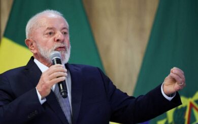 Літак президента Бразилії Лули да Сілви провів 4 години в московському аеропорту ”Внуково”