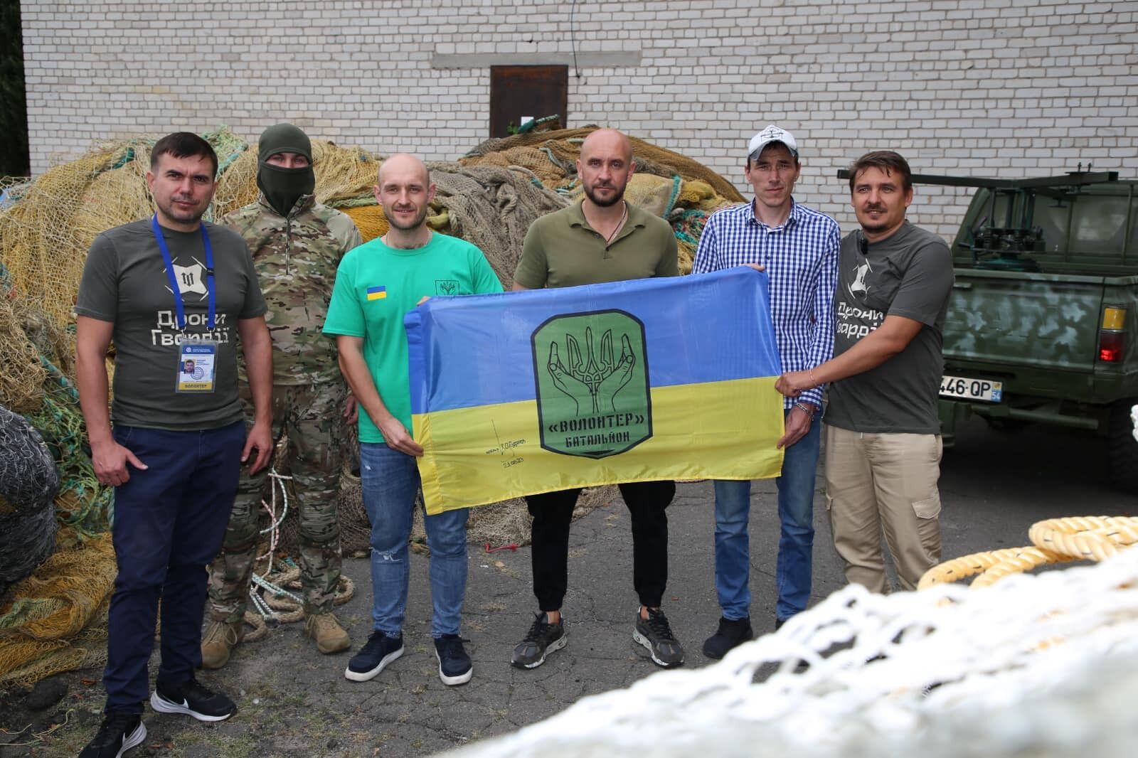 Защита для бойцов: БФ ''Батальон Волонтер'' с партнерами обеспечивает фронт антидроновыми сетками