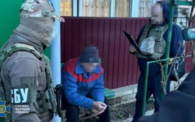СБУ затримала у Херсоні шпигунку рф, яка готувала удари по ЗСУ