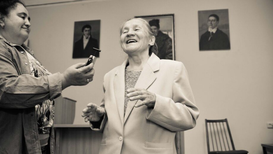 Украинская поэтесса Александра Ковалева ушла из жизни: Сергей Жадан поделился воспоминаниями о тете